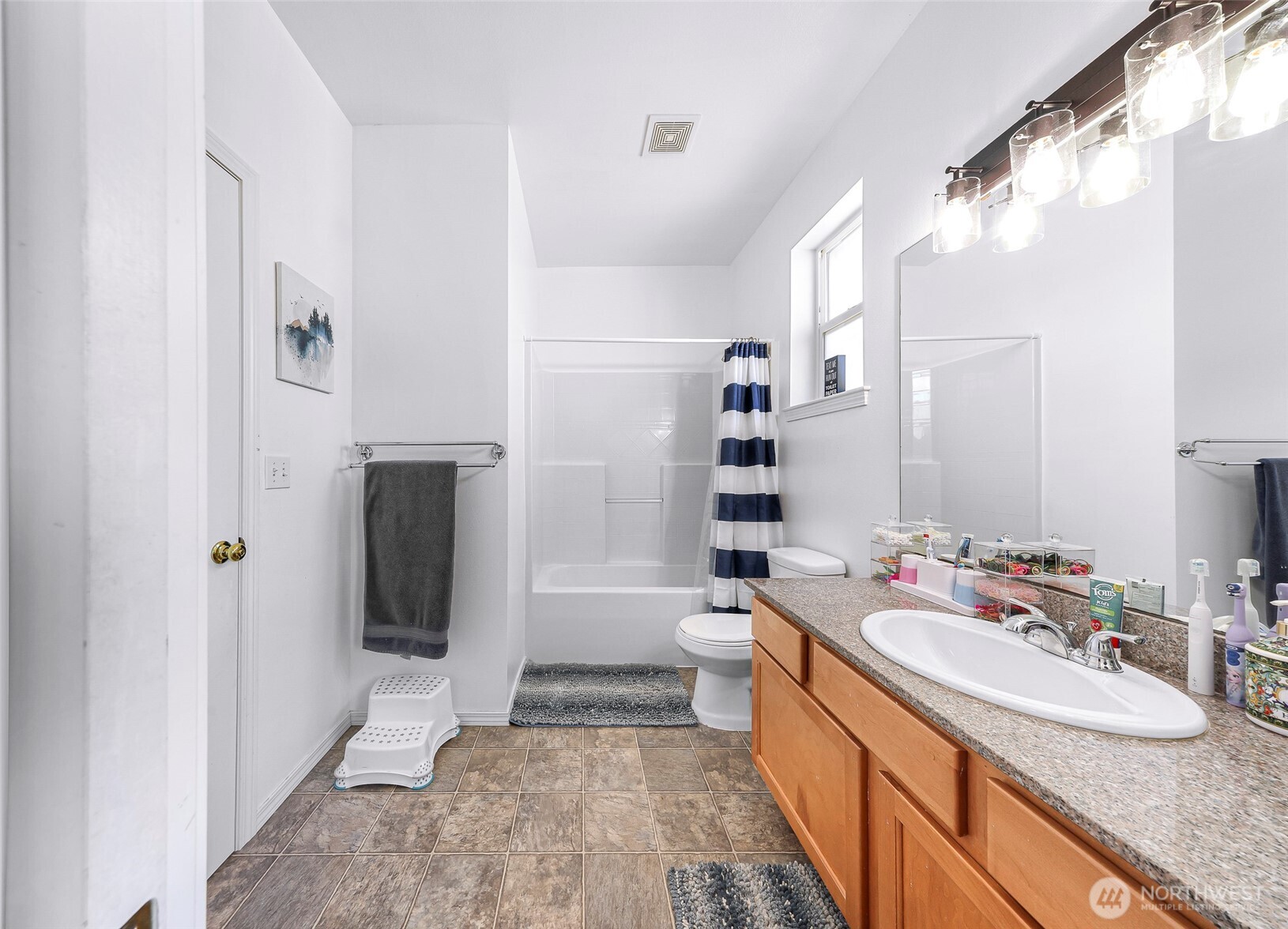 17193 River Rock Road Mount Vernon, WA 98274 - Photo 15 of 23