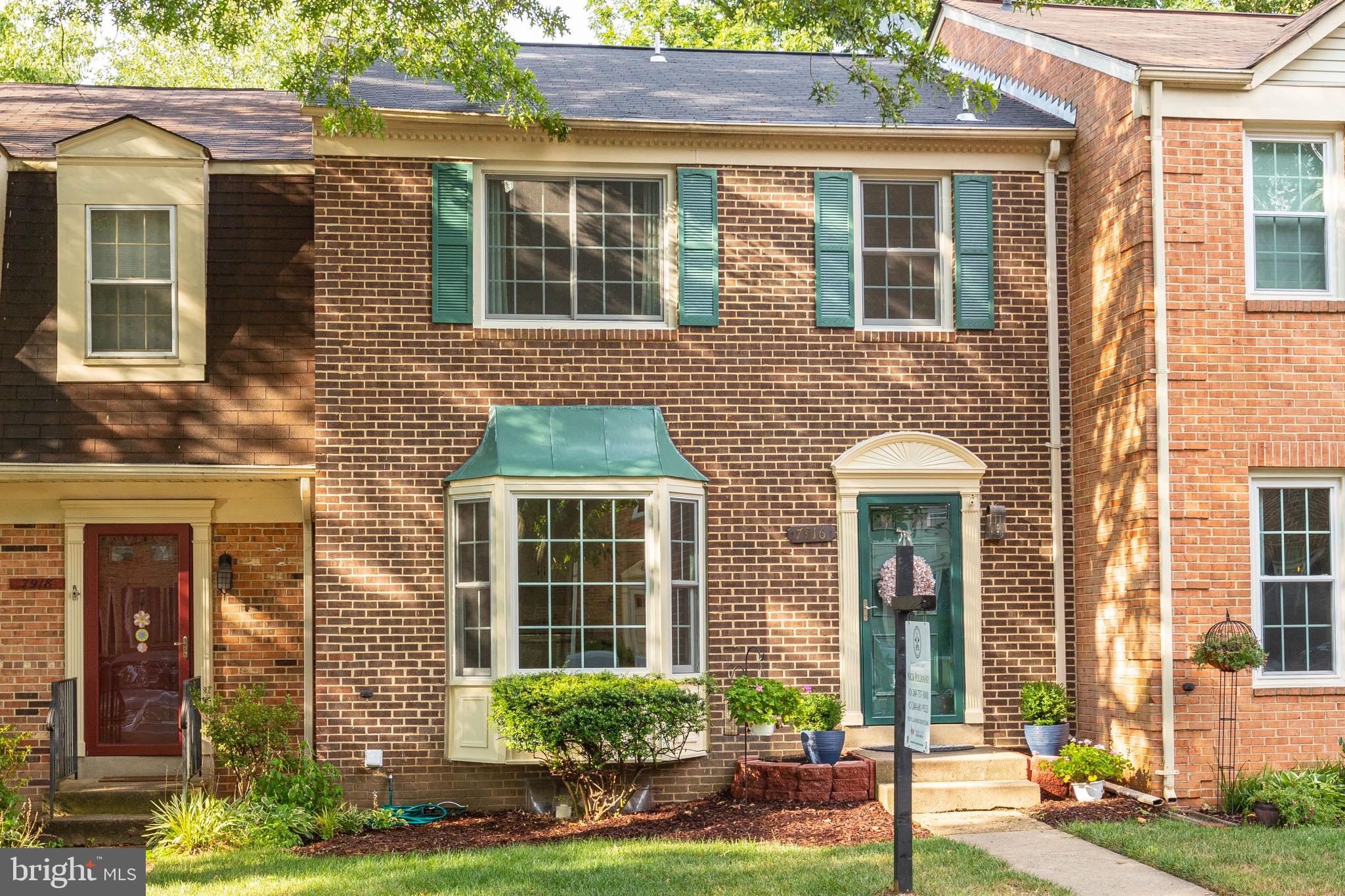 7916 Treeside Court Springfield, VA 22152 - Photo 1 of 38 Welcome home!