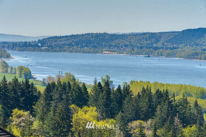 112 Mountain Reign Road Kalama, WA 98625 - Photo 6 of 40 Gallery Image 6