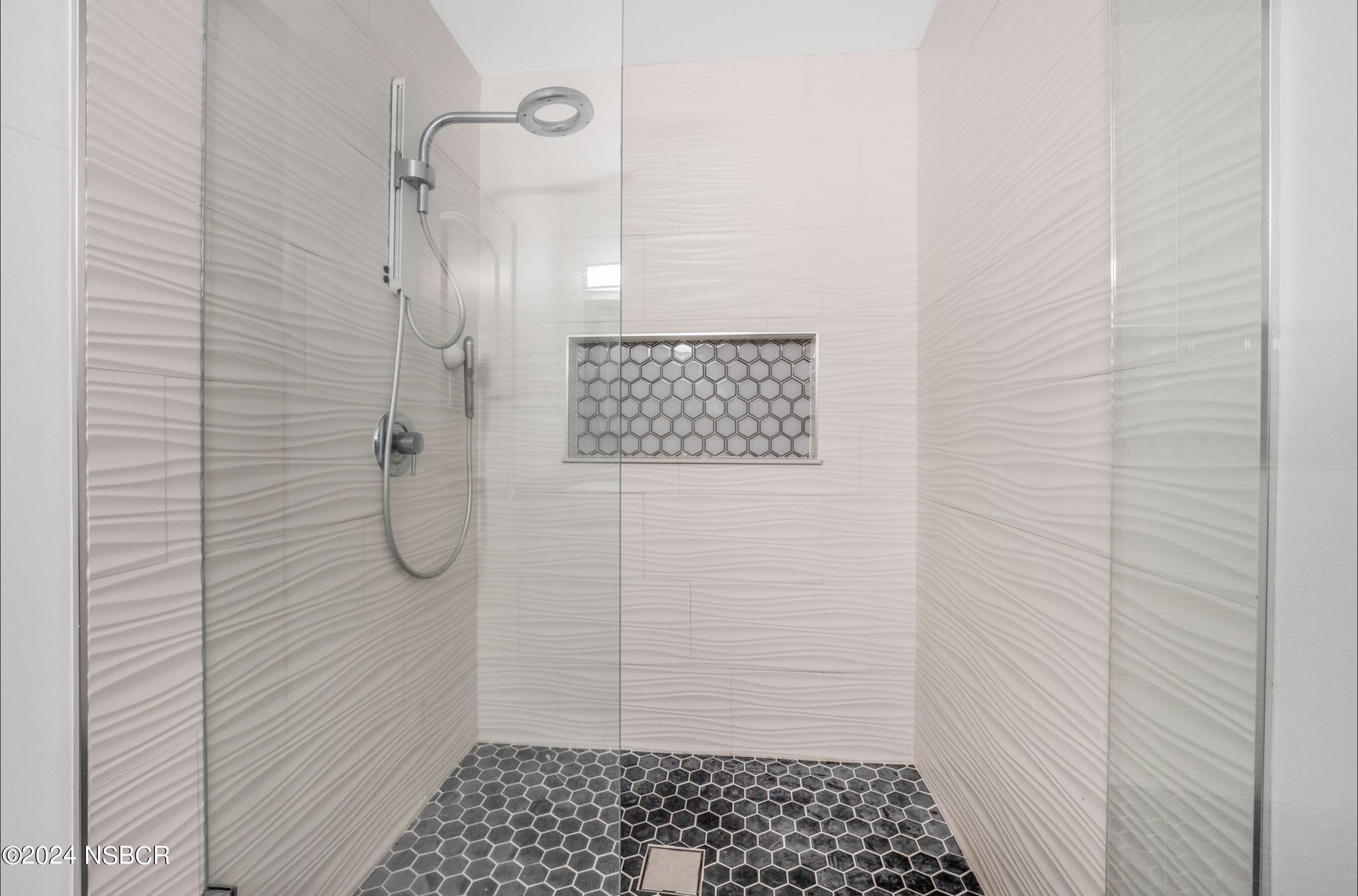 3991 Rigel Avenue Lompoc, CA 93436 - Photo 21 of 24 IMG_2104