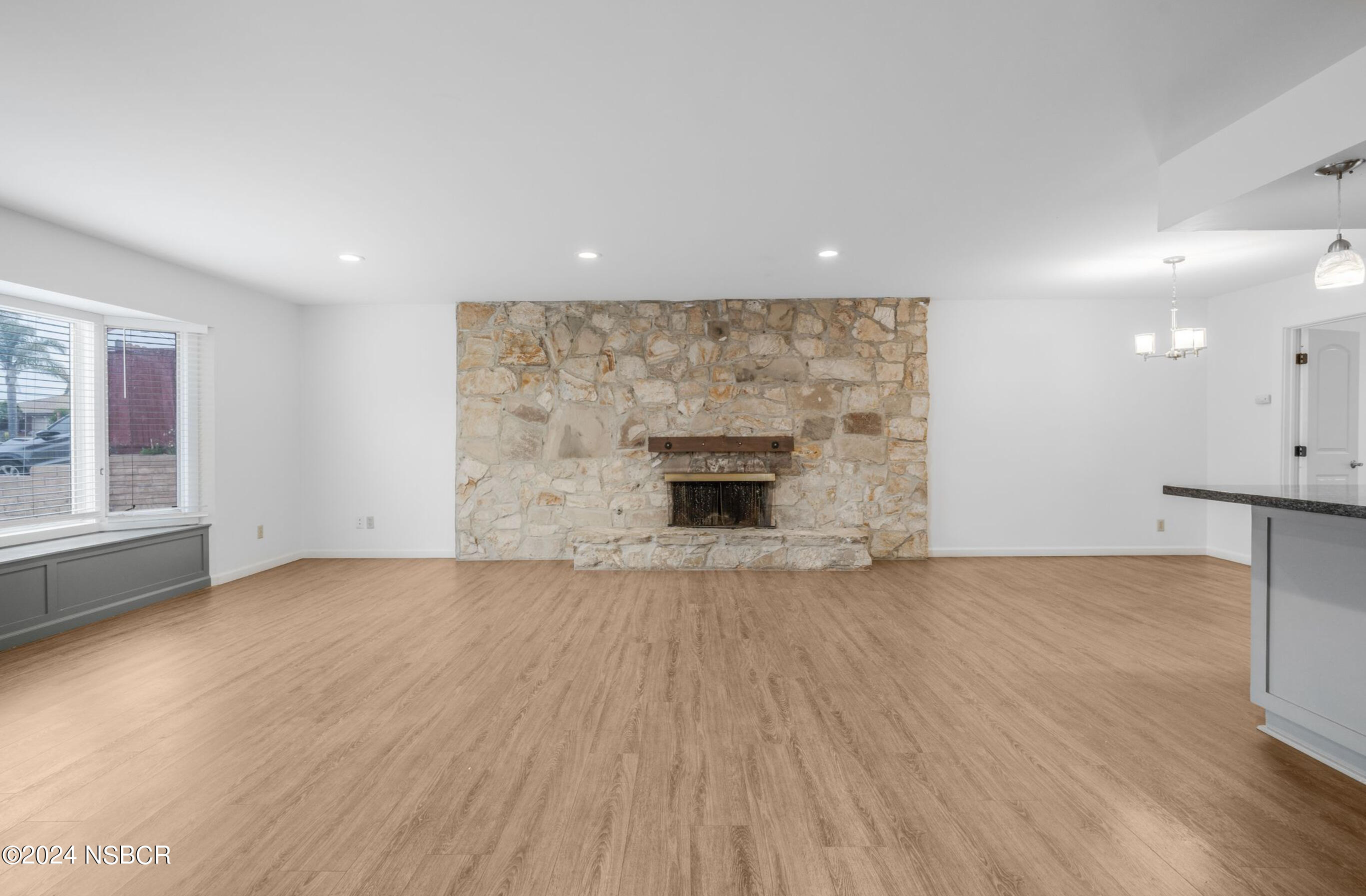 3991 Rigel Avenue Lompoc, CA 93436 - Photo 5 of 24 IMG_2122