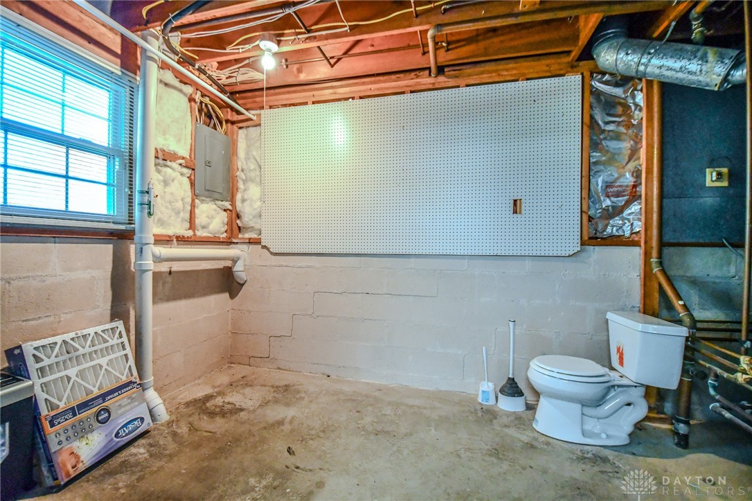 5804 Overbrooke Road Dayton, OH 45440 - Photo 44 of 51 Gallery Image 44