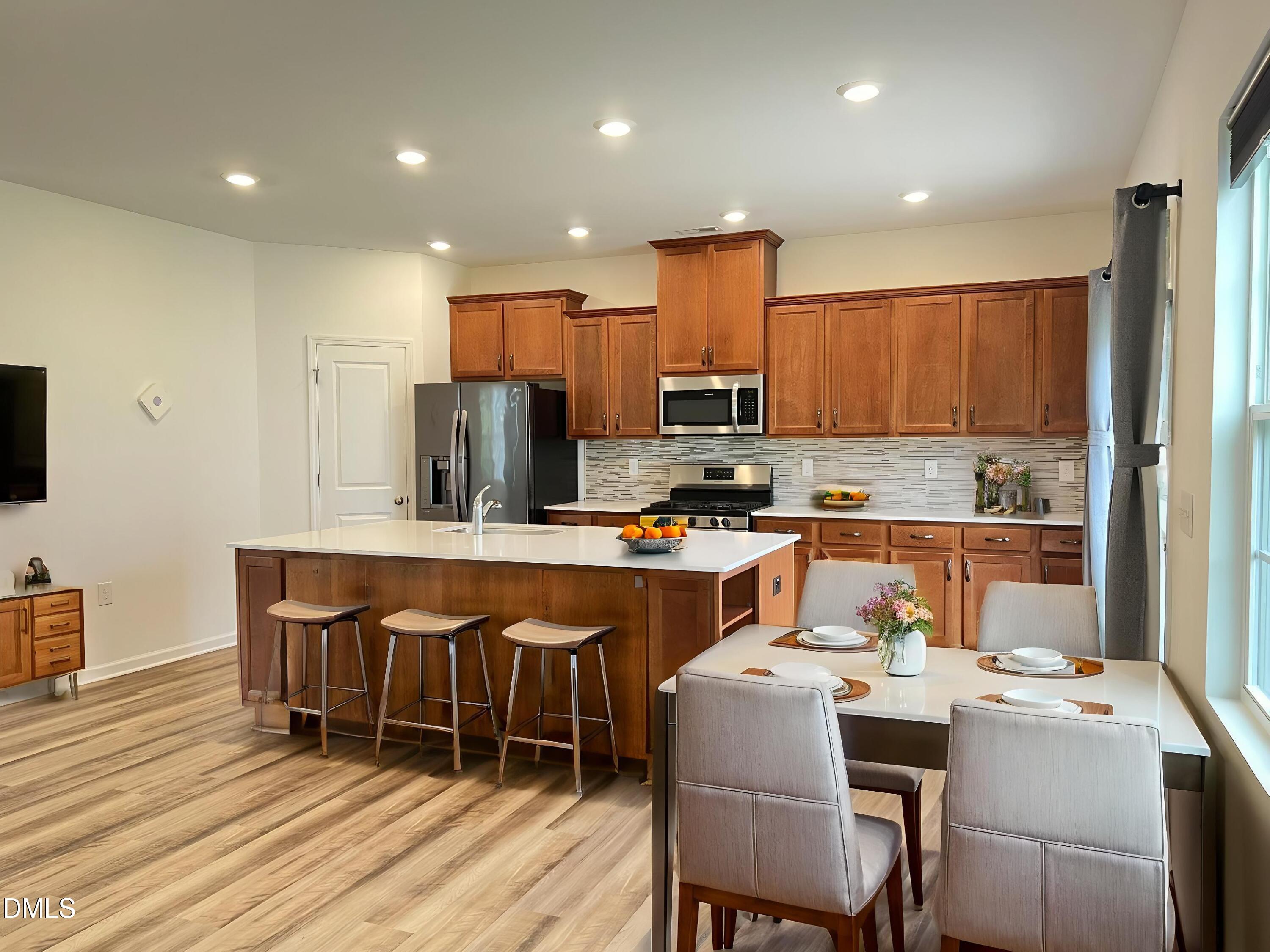 1152 Epiphany Road Morrisville, NC 27560 - Photo 6 of 25 IMG_6205 - Kitchen - Modern - 1