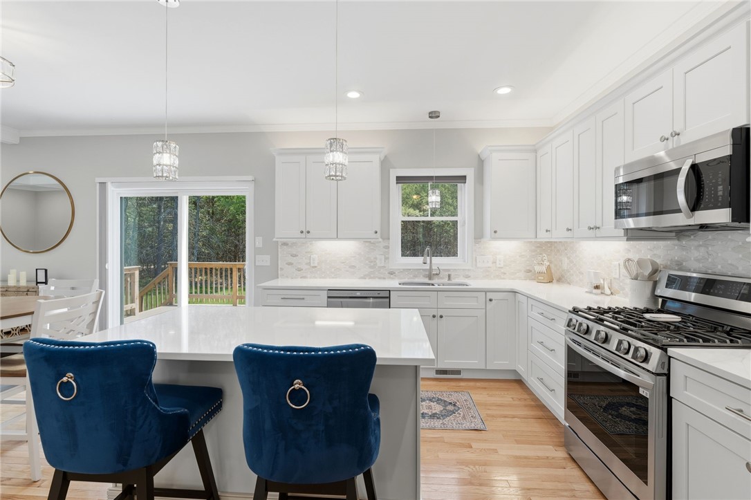 1 Cassidy Trail Hope, RI 02831 - Photo 9 of 50