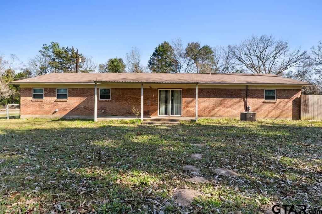 209 Beach Jacksonville Tx 75766 Jacksonville, TX 75766 - Photo 24 of 28