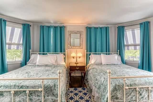 a view of entryway with stairs