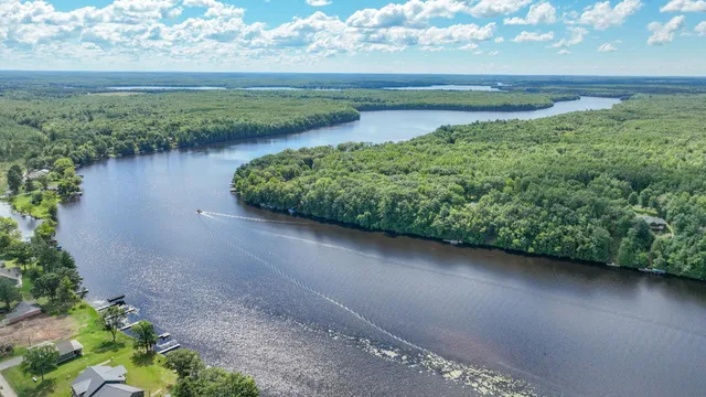 $224,900 | W9346 Woodlawn Drive, Holcombe, WI 54745