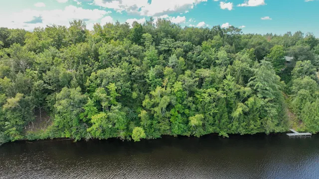 $224,900 | W9346 Woodlawn Drive, Holcombe, WI 54745