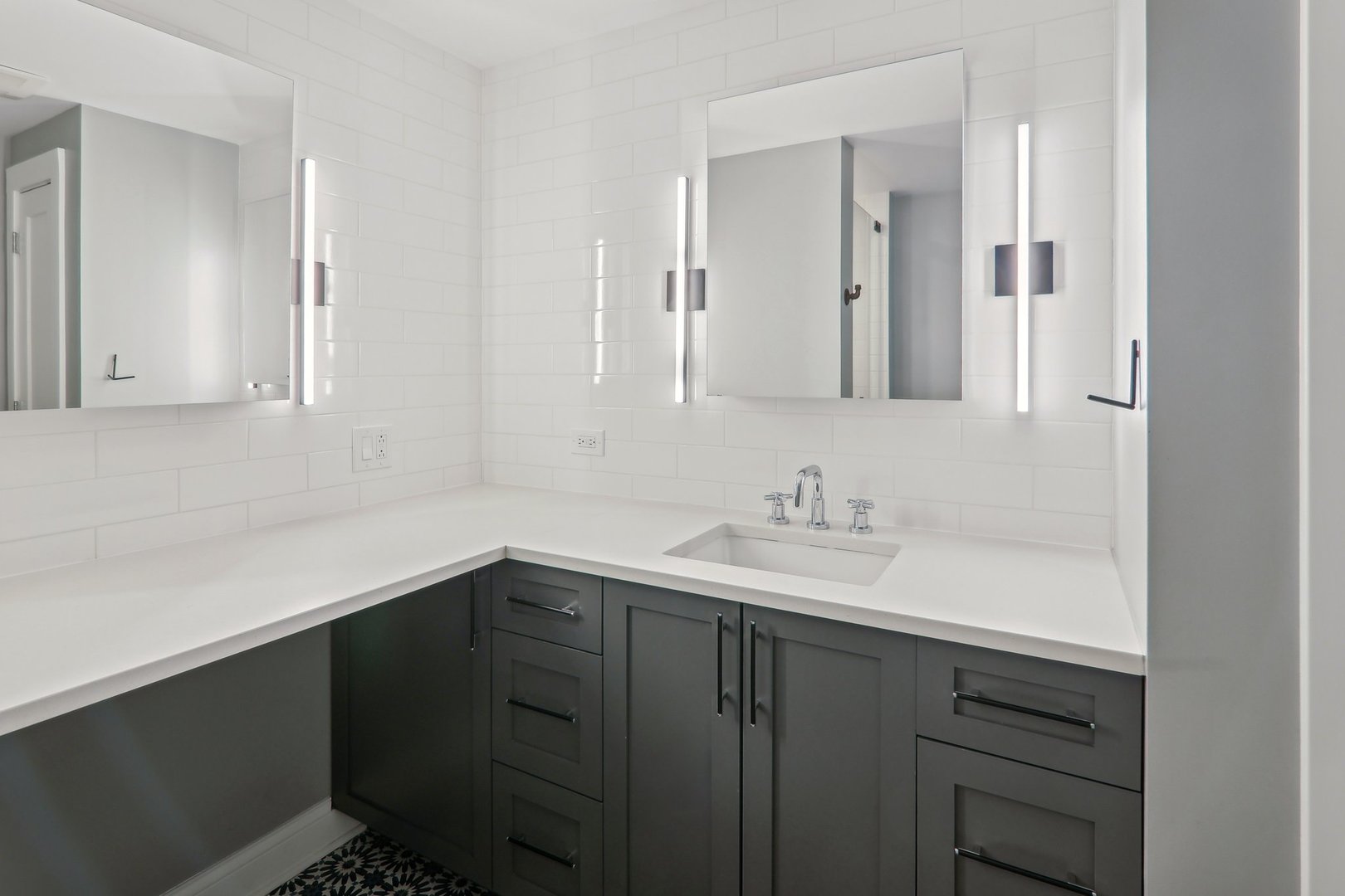 106 North Aberdeen Street, Unit 3C Chicago, IL 60607 - Photo 9 of 13