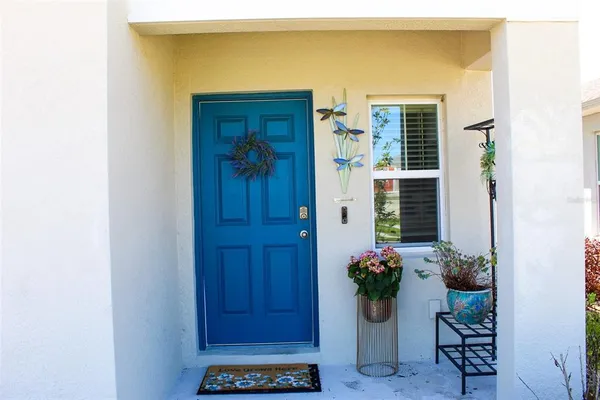 $395,000 | 12920 Wellspring Drive, Lithia, FL 33547