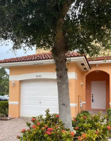 $2,650 | 4987 Southeast Mariner Garden Circle, Stuart, FL 34997