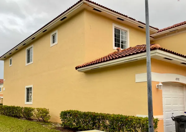$2,650 | 4987 Southeast Mariner Garden Circle, Stuart, FL 34997