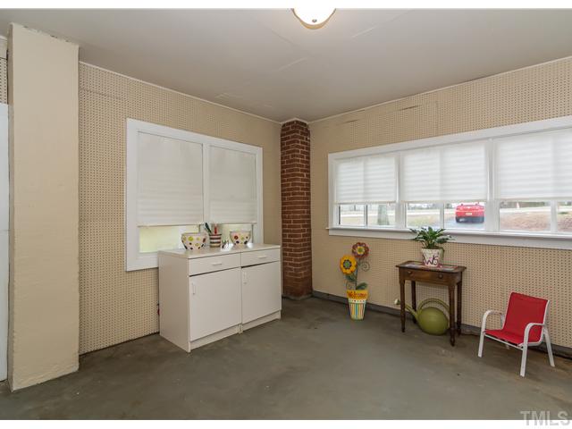 4605 Inwood Road Raleigh, NC 27603 - Photo 12 of 19 Great flex space has many possibilities! This area is not heated/cooled.