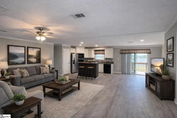 $420,000 | 20 Apache Drive, Waterloo, SC 29384