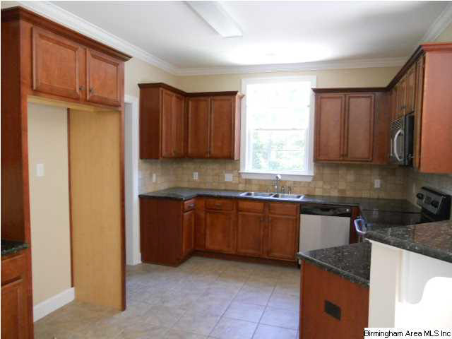 4385 Springbrook Lane Gardendale, AL 35071 - Photo 3 of 21