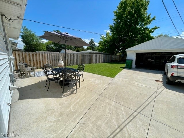 28634 Forest Road Willowick, OH 44095 - Photo 6 of 39 Expansive concrete patio area extending to a detached garage