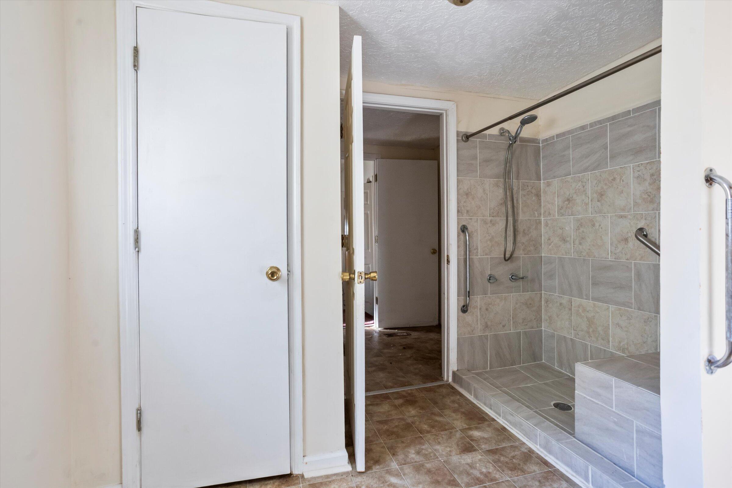 522 East Pine Street New Ellenton, SC 29809 - Photo 14 of 21 15-IMG_5813