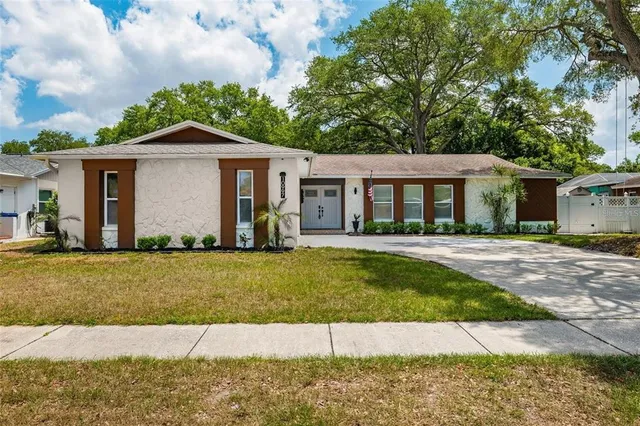 $535,000 | 10997 117th Street North, Largo, FL 33778