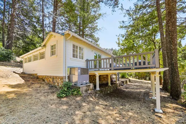 $599,000 | 4601 Lake County Highway, Calistoga, CA 94515