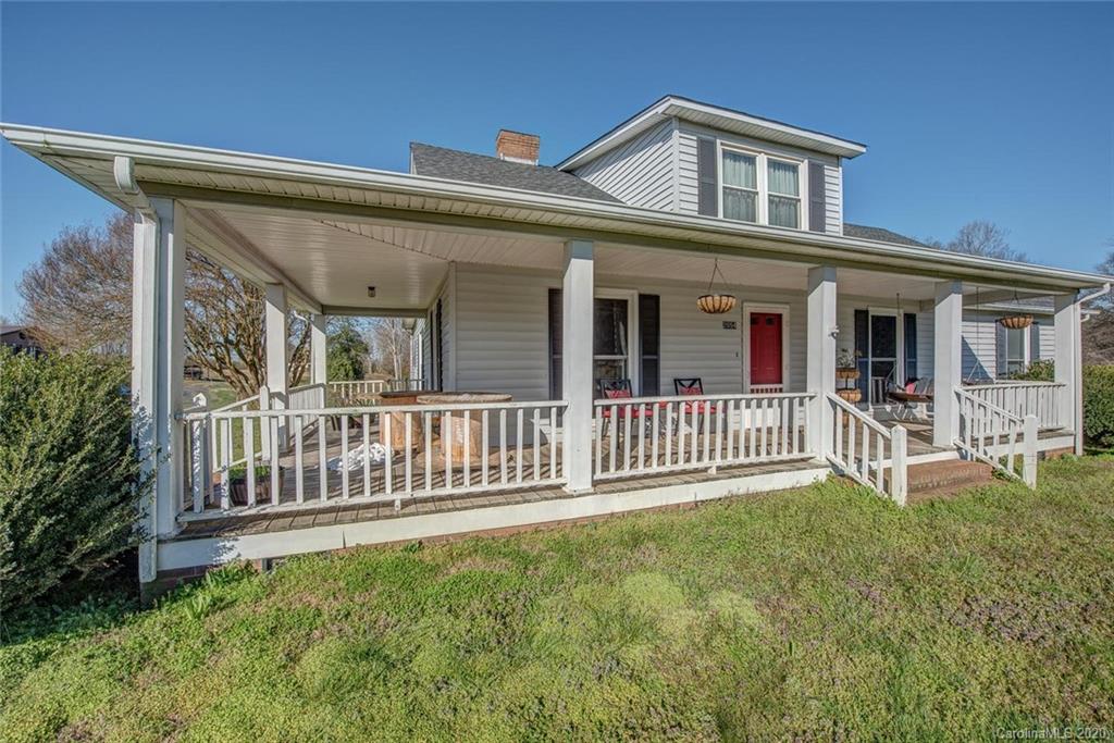 2054 South Point Road Belmont, NC 28012 - Photo 2 of 18 Gallery Image 2