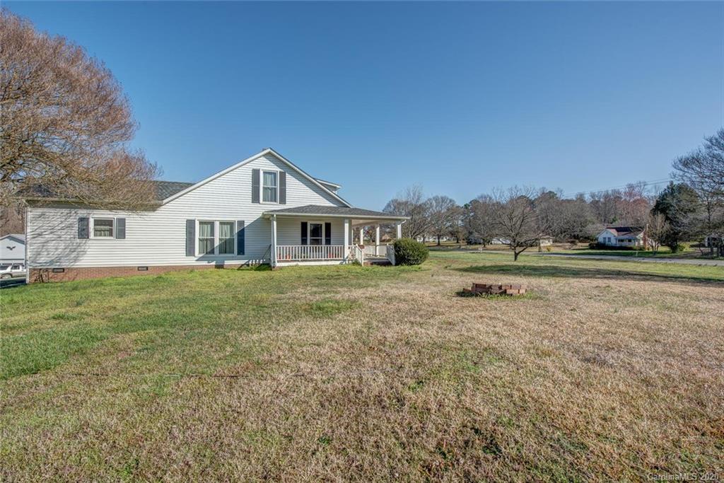 2054 South Point Road Belmont, NC 28012 - Photo 15 of 18 Gallery Image 15