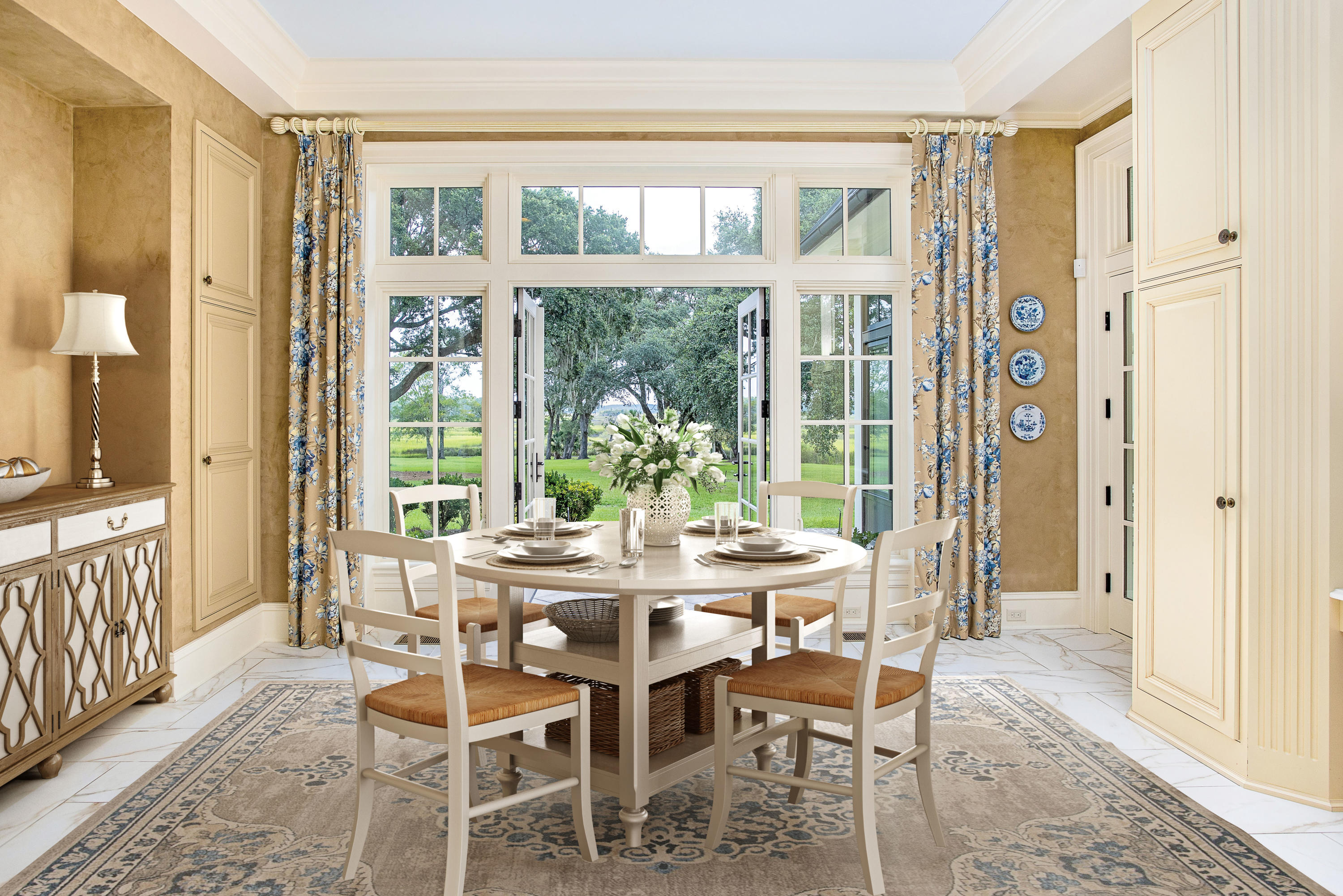 4440 Wando Farms Road Mount Pleasant, SC 29429 - Photo 18 of 88 Bright and spacious dining area
