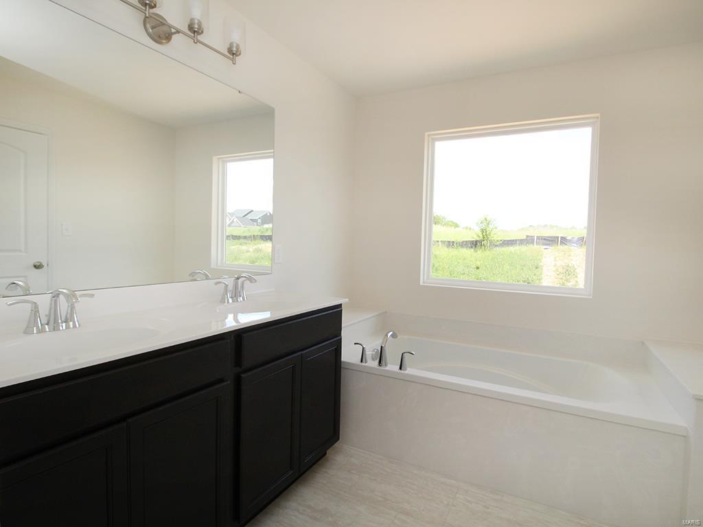 133 Keystone Ridge Drive O'Fallon, MO 63366 - Photo 8 of 8 Gallery Image 8
