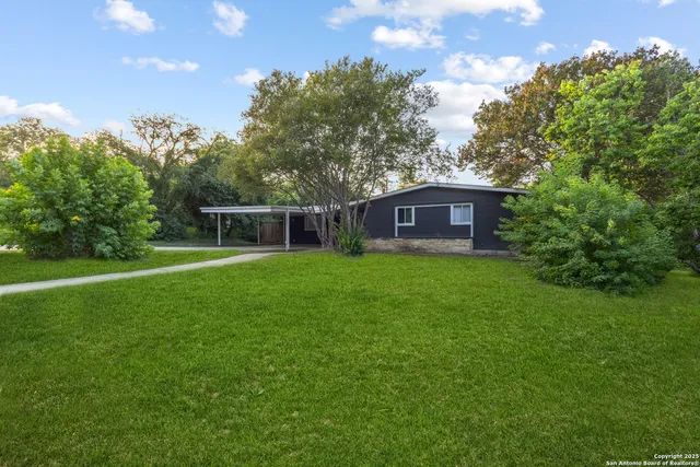 $499,990 | 929 Morningside Drive, Terrell Hills, TX 78209