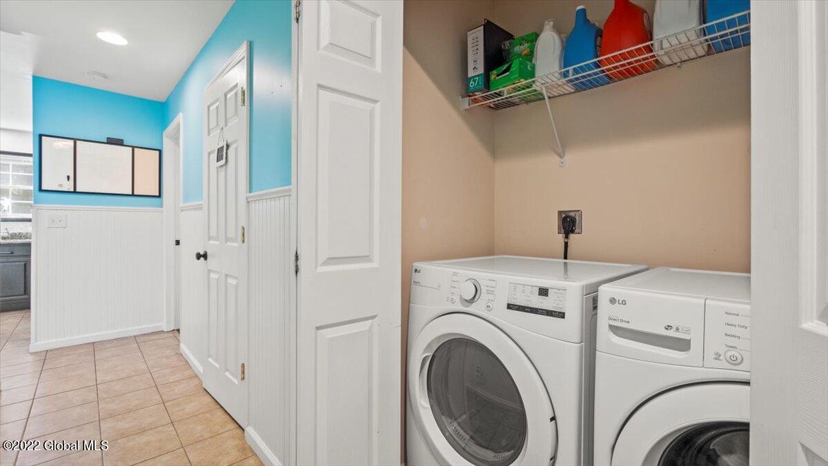 2101 Lenox Road Schenectady, NY 12308 - Photo 11 of 32 21-P1022229