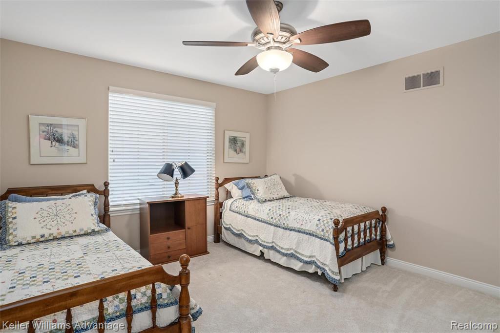 3763 Windingbrook Circle Rochester Hills, MI 48309 - Photo 21 of 32