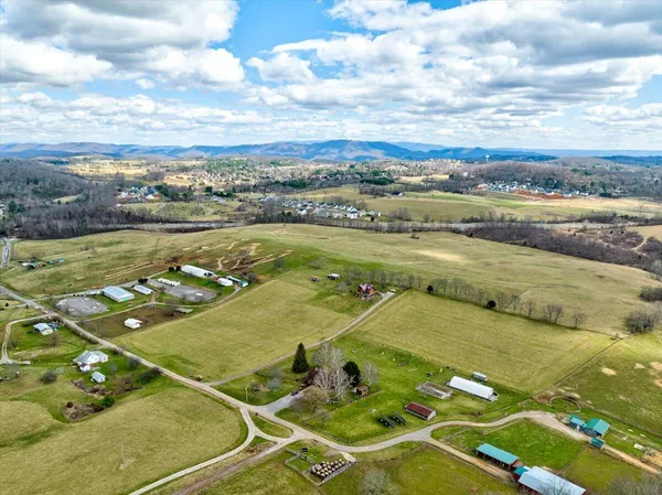 $9,401,990 | 0 Toms Creek Road, Blacksburg, VA 24060