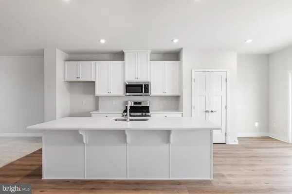 $569,900 | 31 Sage Way, Mount Laurel, NJ 08054