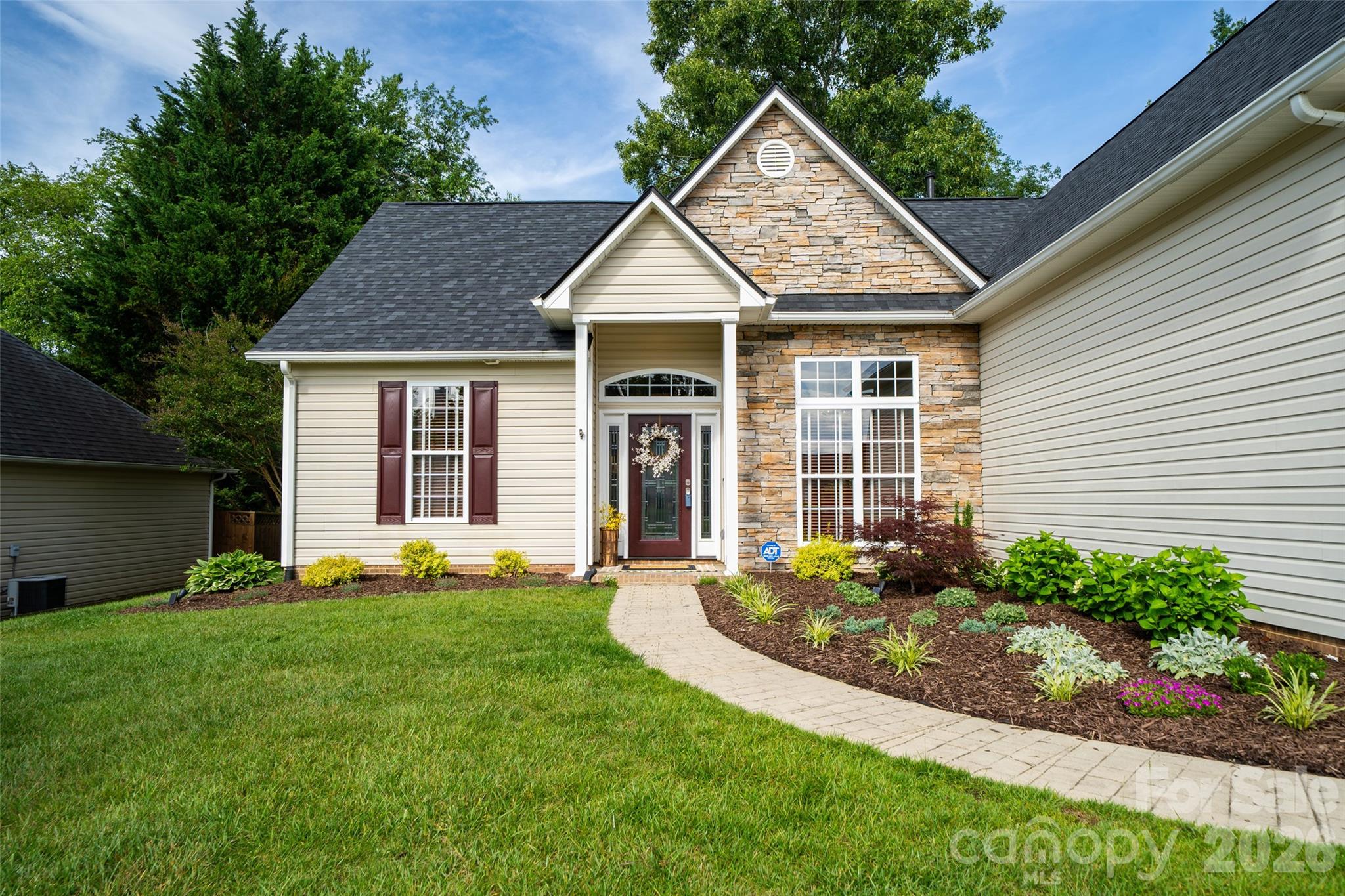 136 Cottage Ridge Road Fletcher, NC 28732 - Photo 3 of 29