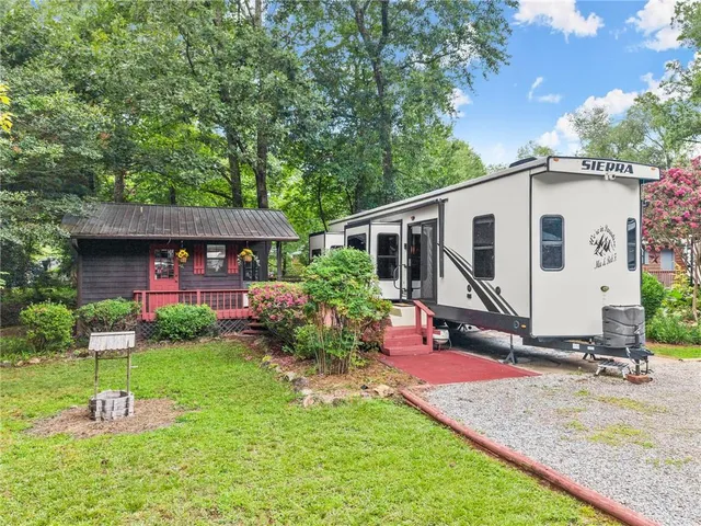 $184,500 | 407 Hidden Valley Road, Cleveland, GA 30528