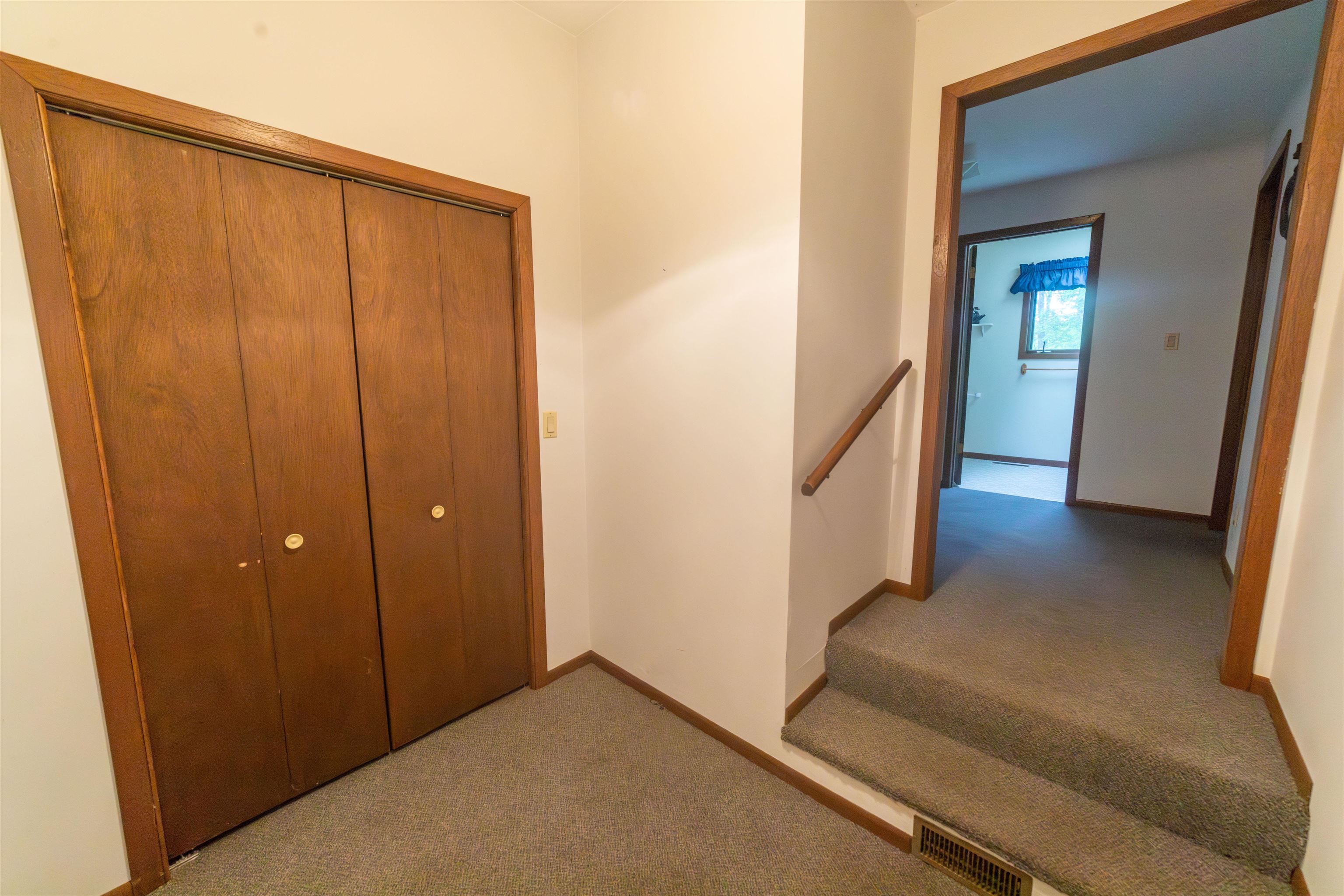 266 County Rd EE Oxford, WI 53952 - Photo 16 of 51 Gallery Image 16