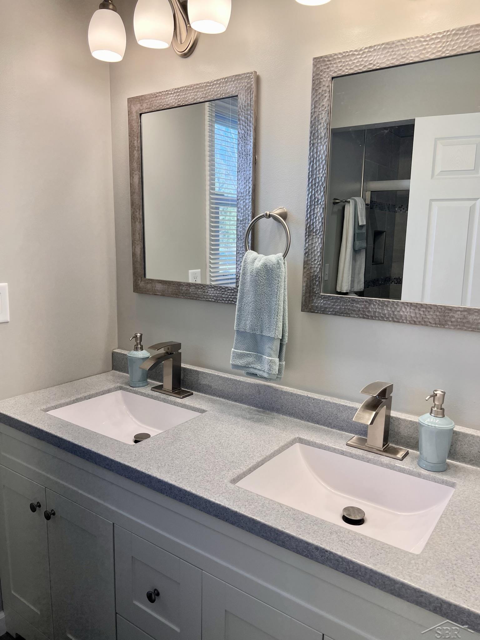 7145 Dutch Road Saginaw, MI 48609 - Photo 22 of 36 50095094-21.JPG