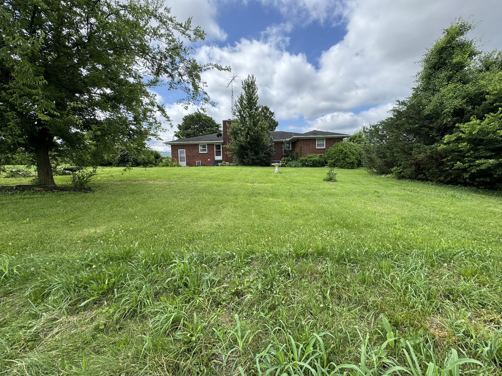 39 Sugar Cove Road Belvidere, TN 37306 - Photo 13 of 44 Gallery Image 13