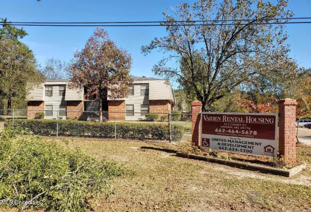 $1,500,000 | 411 Court Street, Vaiden, MS 39176