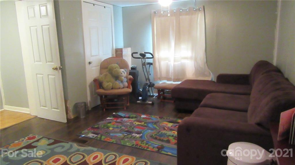 156 Redmon Road Harmony, NC 28634 - Photo 16 of 32 Gallery Image 16