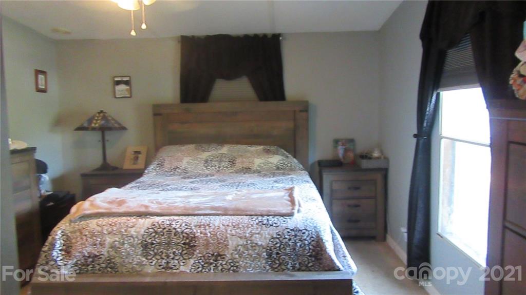 156 Redmon Road Harmony, NC 28634 - Photo 18 of 32 Gallery Image 18