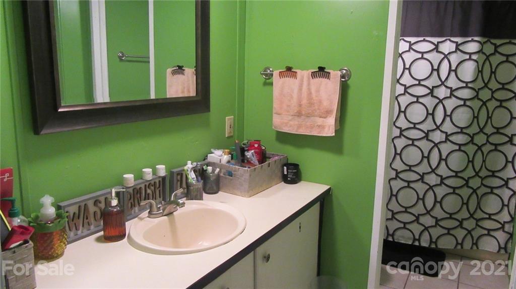 156 Redmon Road Harmony, NC 28634 - Photo 22 of 32 Gallery Image 22