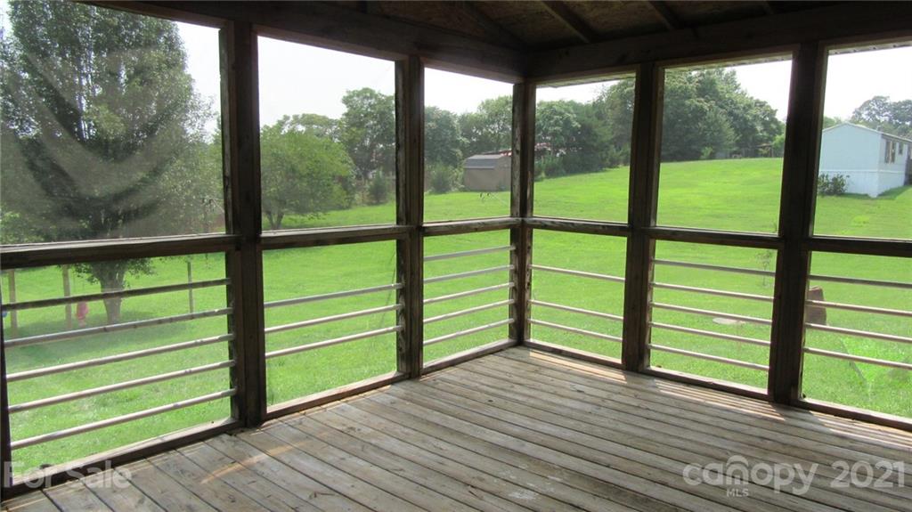 156 Redmon Road Harmony, NC 28634 - Photo 24 of 32 Gallery Image 24