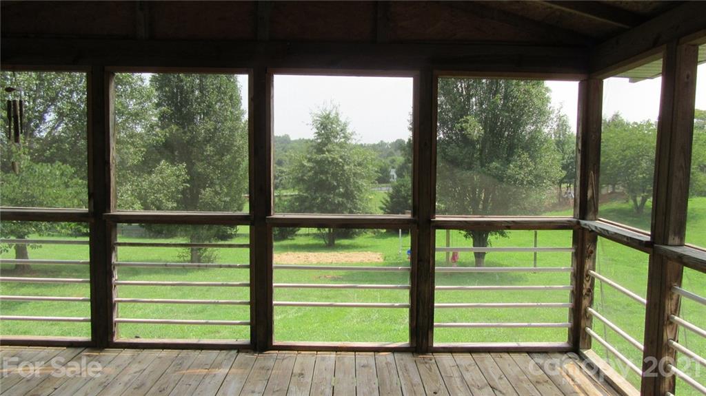 156 Redmon Road Harmony, NC 28634 - Photo 27 of 32 Gallery Image 27