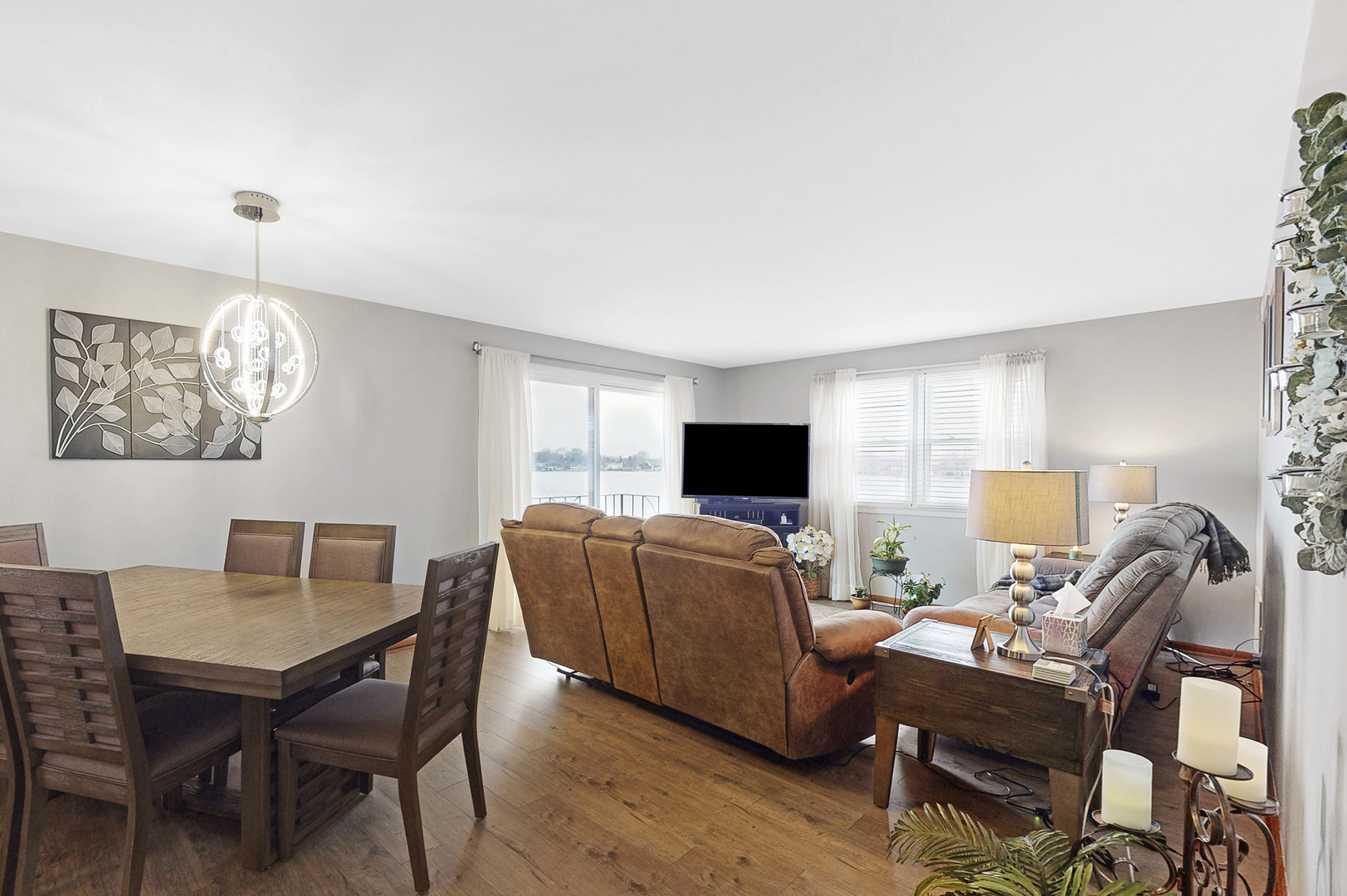 22 North Pistakee Lake Road, Unit 2A Fox Lake, IL 60020 - Photo 9 of 29