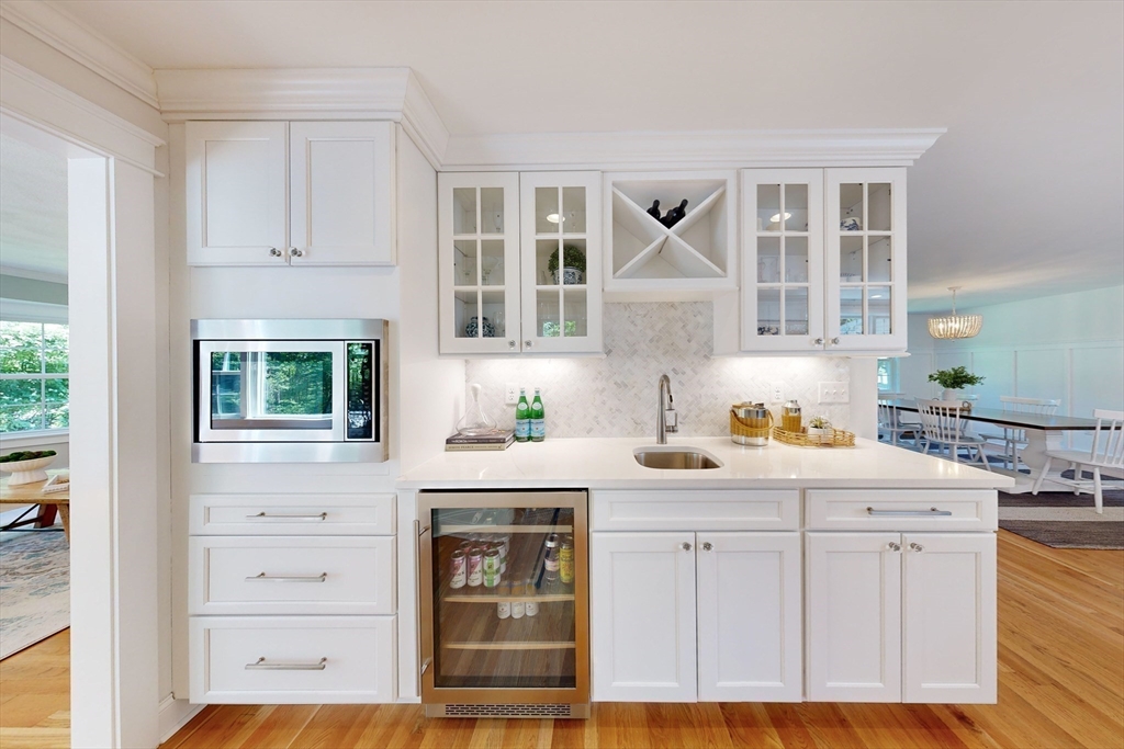 40 Whichita Road Medfield, MA 02052 - Photo 10 of 42 Gallery Image 10