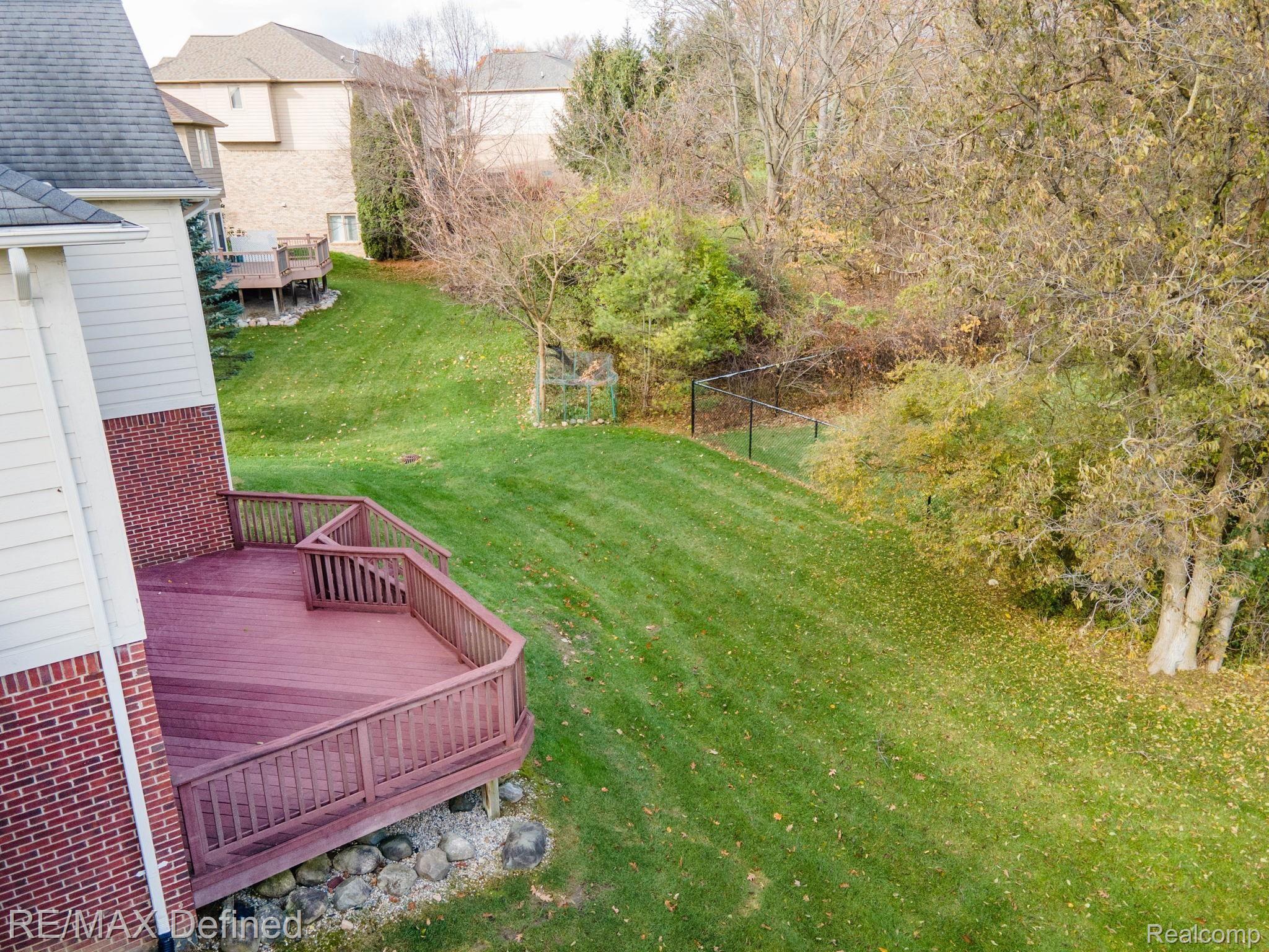 6566 Chatham Circle Rochester, MI 48306 - Photo 43 of 50 44-web-or-mls-6566-Chatham-Cir-44.jpg