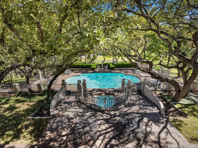 $3,750,000 | 7 Lazy Hollow Street, San Antonio, TX 78230