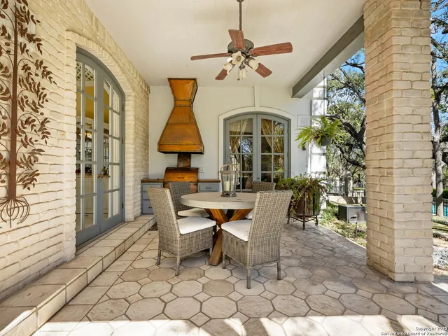 $3,750,000 | 7 Lazy Hollow Street, San Antonio, TX 78230