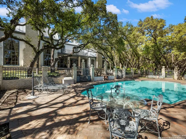 $3,750,000 | 7 Lazy Hollow Street, San Antonio, TX 78230