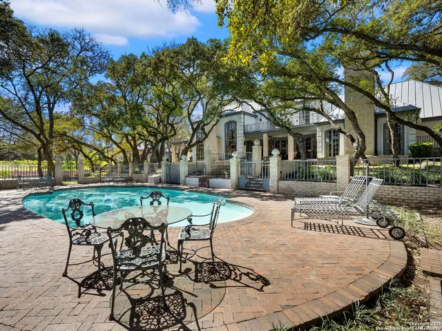 $3,750,000 | 7 Lazy Hollow Street, San Antonio, TX 78230
